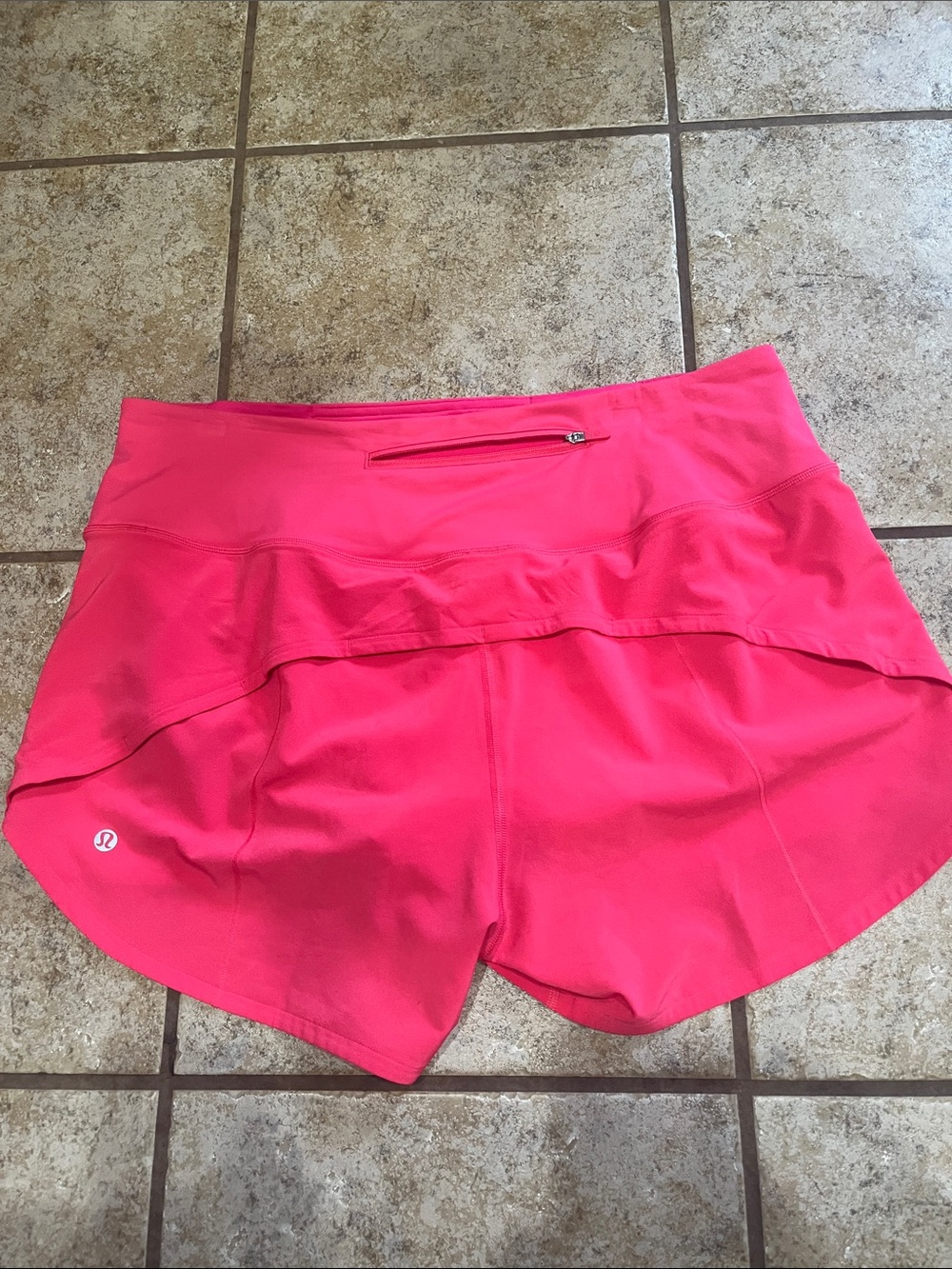 Lululemon Speed Up 4in Size 10 Like New